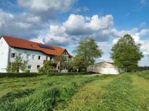 Auszeit-Wohnung in idyllischer Lage auf dem Generationenhof